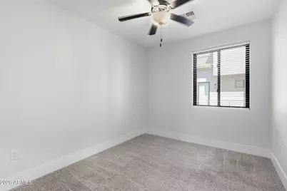 163 E Hearne Way, Gilbert, AZ 85234 - Photo 24