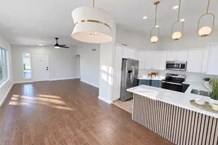 1347 E Muriel Dr, Phoenix, AZ 85022 - Photo 4