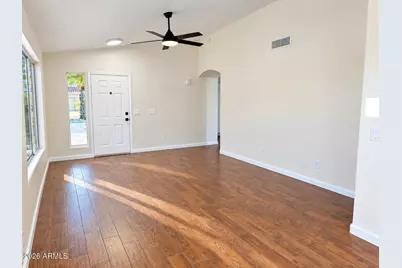 1347 E Muriel Drive, Phoenix, AZ 85022 - Photo 8