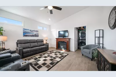 724 Emerald Drive, Apache Junction, AZ 85119 - Photo 6