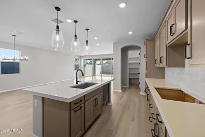 18747 W Monterosa Street, Litchfield Park, AZ 85340 - Photo 6