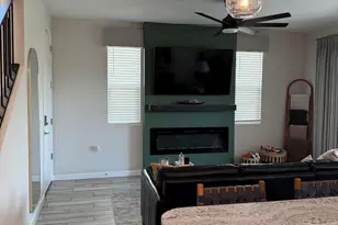 21083 N 58th Way, Phoenix, AZ 85054 - Photo 6