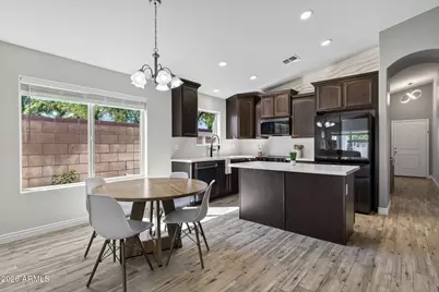 21125 N 98th Drive, Peoria, AZ 85382 - Photo 4