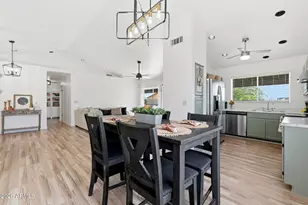 10583 W Fernando Dr, Arizona City, AZ 85123 - Photo 10