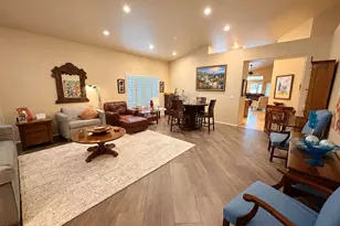 19818 N 91st Ln, Peoria, AZ 85382 - Photo 12