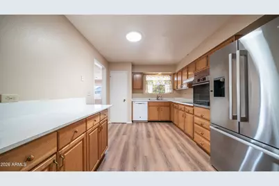 14420 N McPhee Drive, Sun City, AZ 85351 - Photo 4