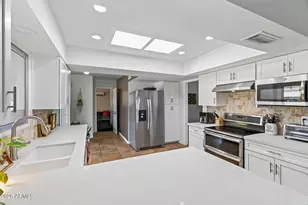 9711 W Calico Dr, Sun City, AZ 85373 - Photo 26