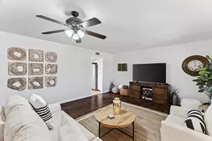 9711 W Calico Dr, Sun City, AZ 85373 - Photo 14