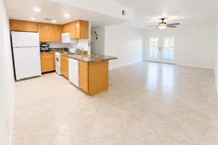 3416 N 44th St, Phoenix, AZ 85018 - Photo 2