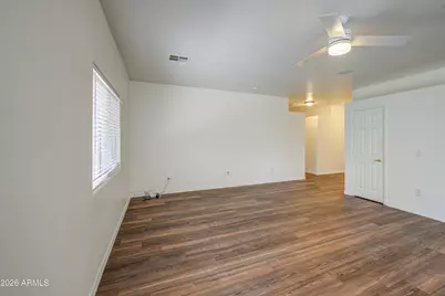426 W Highlands Drive, Superior, AZ 85173 - Photo 4