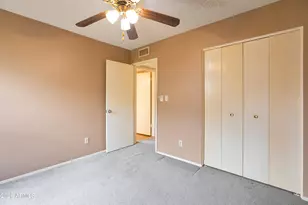 2263 E Christy Dr, Phoenix, AZ 85028 - Photo 26