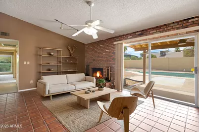 2263 E Christy Drive, Phoenix, AZ 85028 - Photo 6