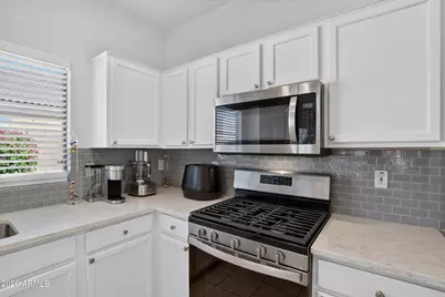 12748 S 175th Drive, Goodyear, AZ 85338 - Photo 6