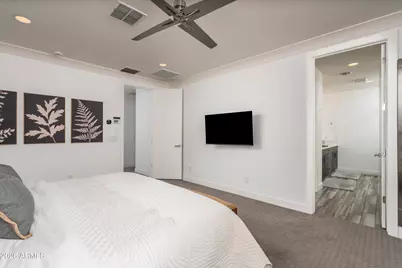 240 W Missouri Avenue #10, Phoenix, AZ 85013 - Photo 14