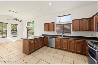6843 E Pearl Street, Mesa, AZ 85207 - Photo 14