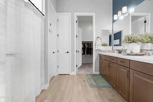 13485 N 145th Dr, Surprise, AZ 85379 - Photo 18