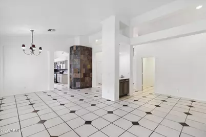 6335 W Tether Trail, Phoenix, AZ 85083 - Photo 6