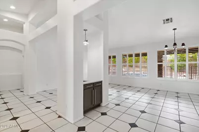 6335 W Tether Trail, Phoenix, AZ 85083 - Photo 4