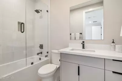 8505 S 10th Lane #24, Phoenix, AZ 85041 - Photo 38