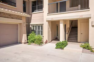 21320 N 56th St, Phoenix, AZ 85054 - Photo 2