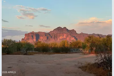 1047 W Windsong Street, Apache Junction, AZ 85120 - Photo 2