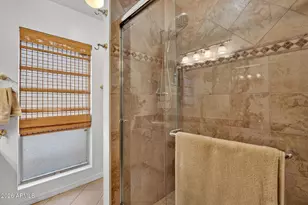 7040 N 11th Ave, Phoenix, AZ 85021 - Photo 22