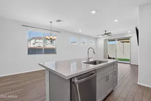 14664 W Valentine St, Surprise, AZ 85379 - Photo 8
