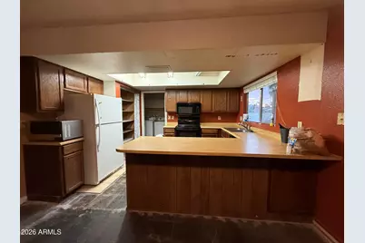 2214 W Behrend Drive, Phoenix, AZ 85027 - Photo 4