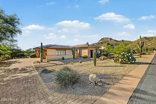2554 N Tambor, Mesa, AZ 85207 - Photo 4