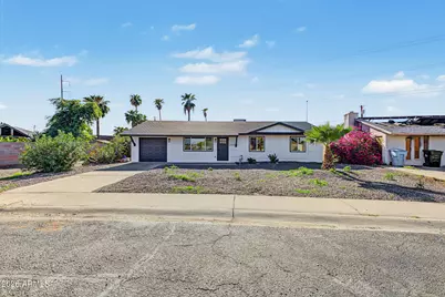 12656 N 26th Drive, Phoenix, AZ 85029 - Photo 1