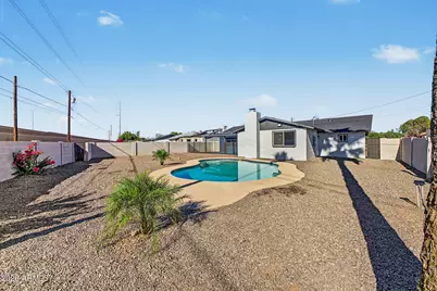 12656 N 26th Drive, Phoenix, AZ 85029 - Photo 32