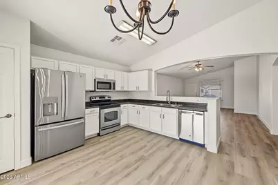 43301 W Kristal Lane, Maricopa, AZ 85138 - Photo 10