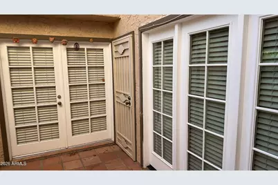 15442 N 1st Place, Phoenix, AZ 85022 - Photo 4