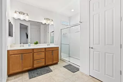 5214 N 90th Drive, Glendale, AZ 85305 - Photo 10