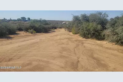 8095 W Barrington Road #75, Wilhoit, AZ 86332 - Photo 4