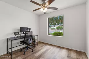 19815 N 34th Pl, Phoenix, AZ 85050 - Photo 22