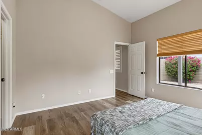 19815 N 34th Place, Phoenix, AZ 85050 - Photo 18