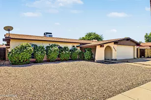 4633 W Lawrence Ln, Glendale, AZ 85302 - Photo 4