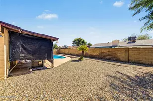 4633 W Lawrence Ln, Glendale, AZ 85302 - Photo 30