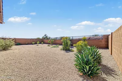 28090 N 178th Lane, Surprise, AZ 85387 - Photo 34