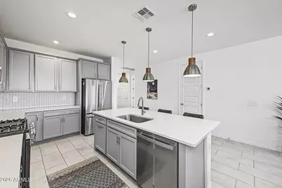 28090 N 178th Lane, Surprise, AZ 85387 - Photo 10