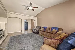 1111 E Shepherds Way, Casa Grande, AZ 85122 - Photo 6