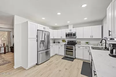 8128 E Emelita Court, Mesa, AZ 85208 - Photo 10