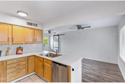14821 N 37th Way, Phoenix, AZ 85032 - Photo 6