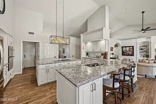 8719 E San Victor Dr, Scottsdale, AZ 85258 - Photo 12