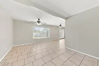 3819 W Mercer Lane, Phoenix, AZ 85029 - Photo 6