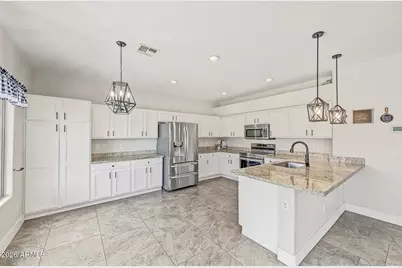 700 W Desert Basin Drive, San Tan Valley, AZ 85143 - Photo 6