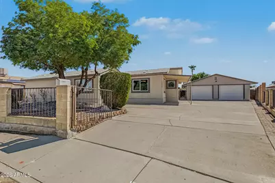12839 W Lundberg Street, Surprise, AZ 85378 - Photo 2