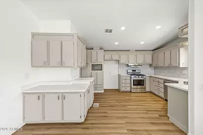 12839 W Lundberg Street, Surprise, AZ 85378 - Photo 12
