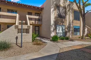 8651 E Royal Palm Rd, Scottsdale, AZ 85258 - Photo 34